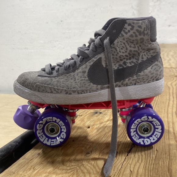 Custom Nike Leopard Print Roller Skates - Picture 3 of 12